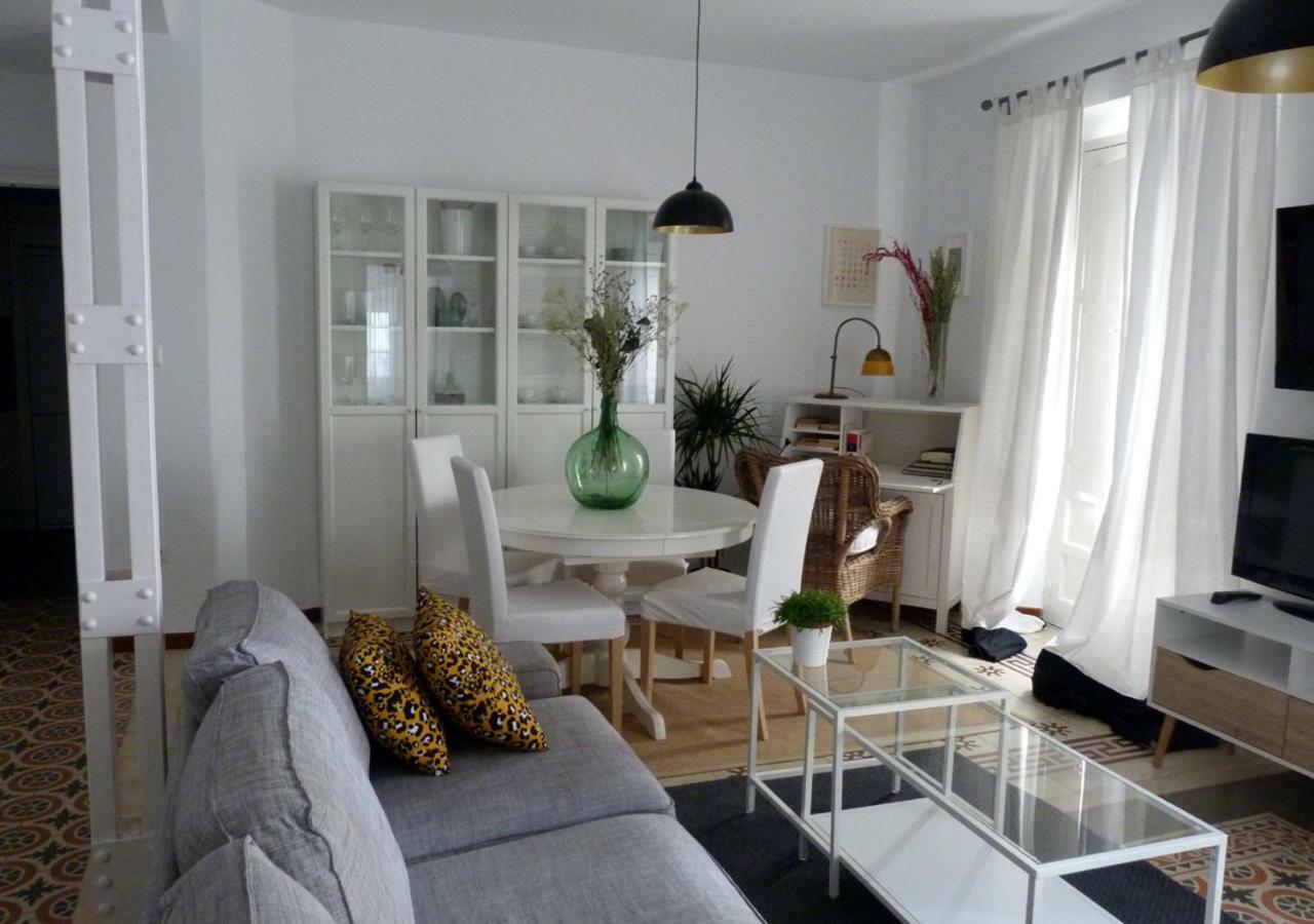 Rodo Arenal Apartment Sevilla Bagian luar foto